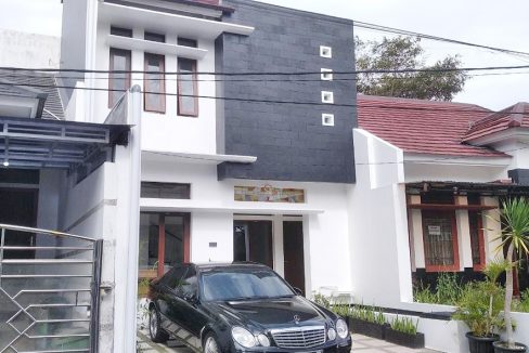 Rumah Dijual di Perumahan Antapani Regency Bandung