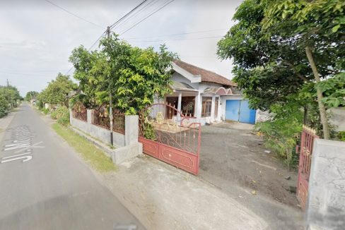 Dijual Rumah + Tanah 1.530 m2 di Nganjuk Dekat RSUD Kertosono