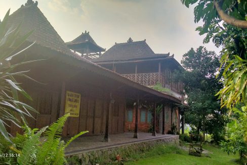 Dijual Rumah Joglo di Nirwana Residence Kota Bogor